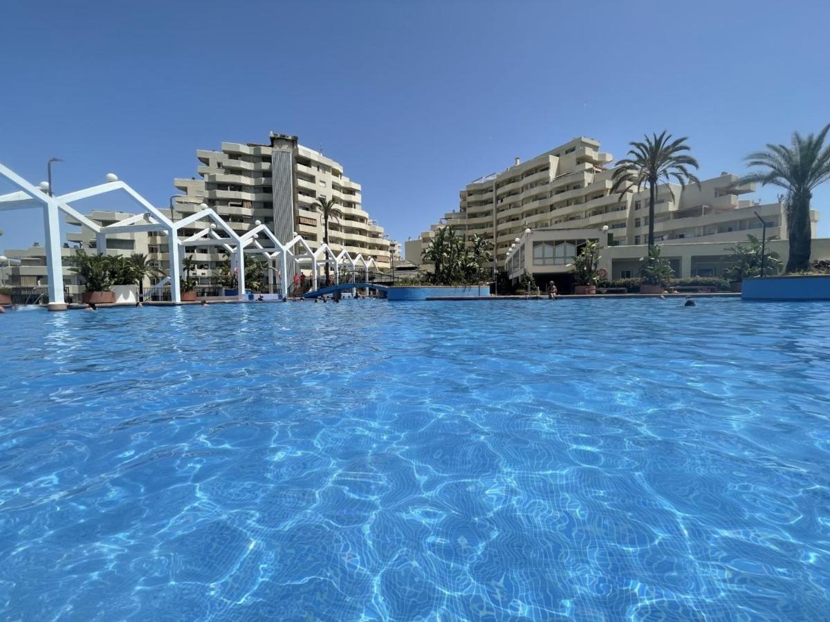 El Estudio De La Playa Benalbeach 317 Terraza Vistas Al Mar Benalmádena Buitenkant foto